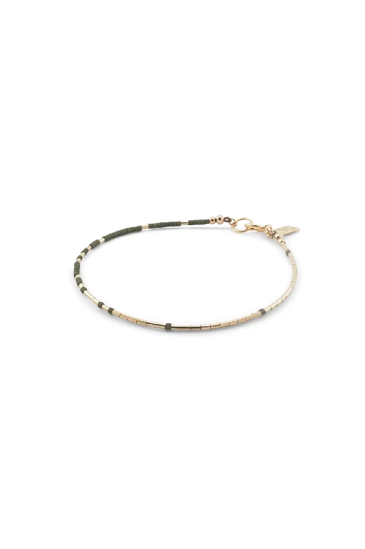 Rhea Bracelet, Palm