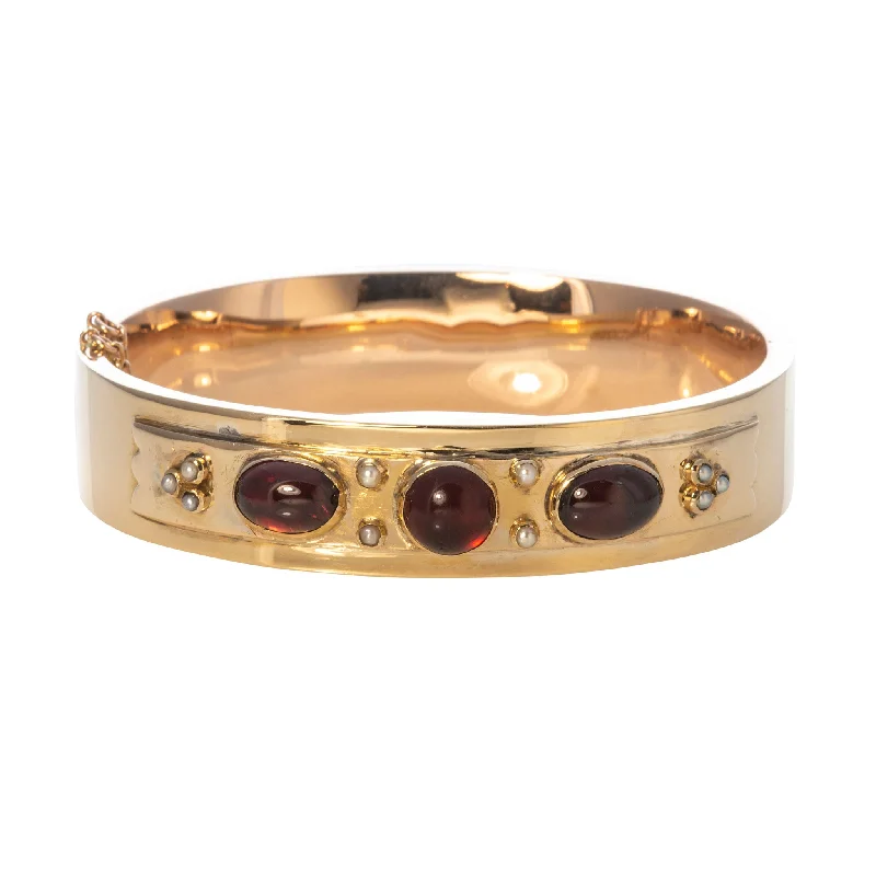 Victorian 8ct Garnet Cabochon & Seed Pearl 14K Gold Bangle